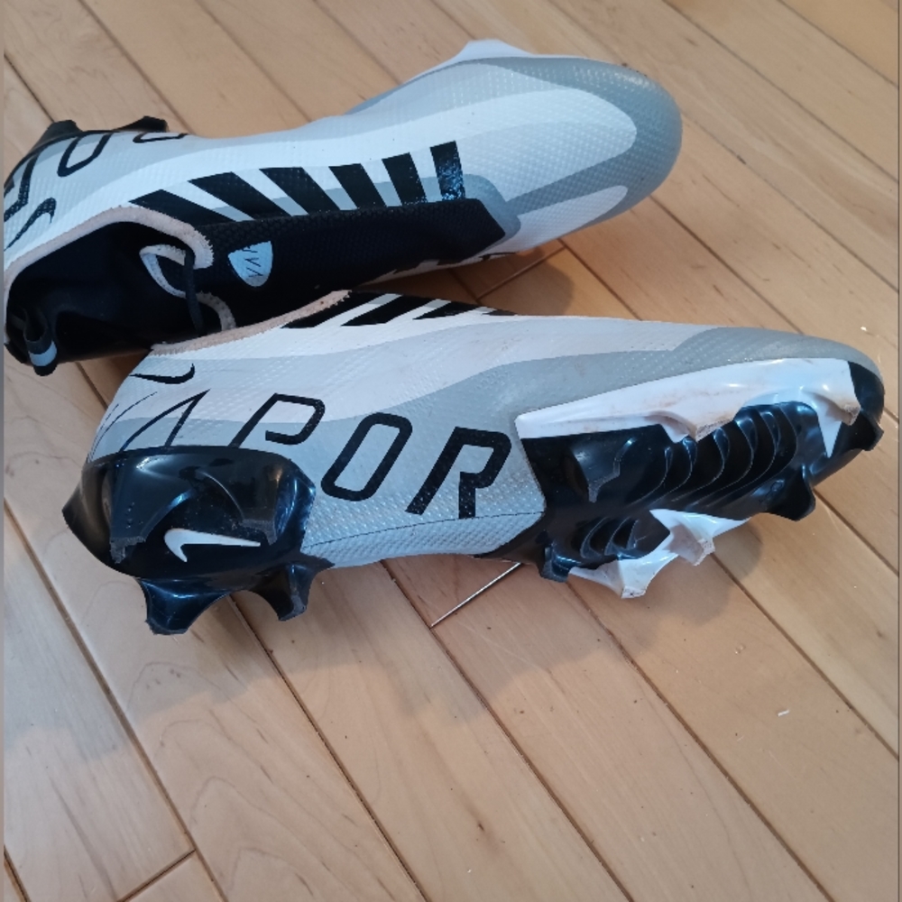Nike VAPOR cleats ghost lace